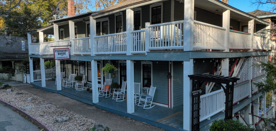 Piedmont on Spring in Downtown Eureka Springs