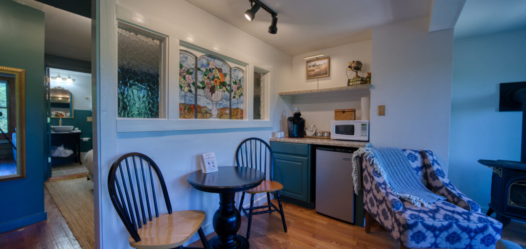 kitchenette