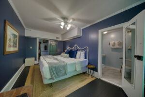 Gallery Thumbnail 1