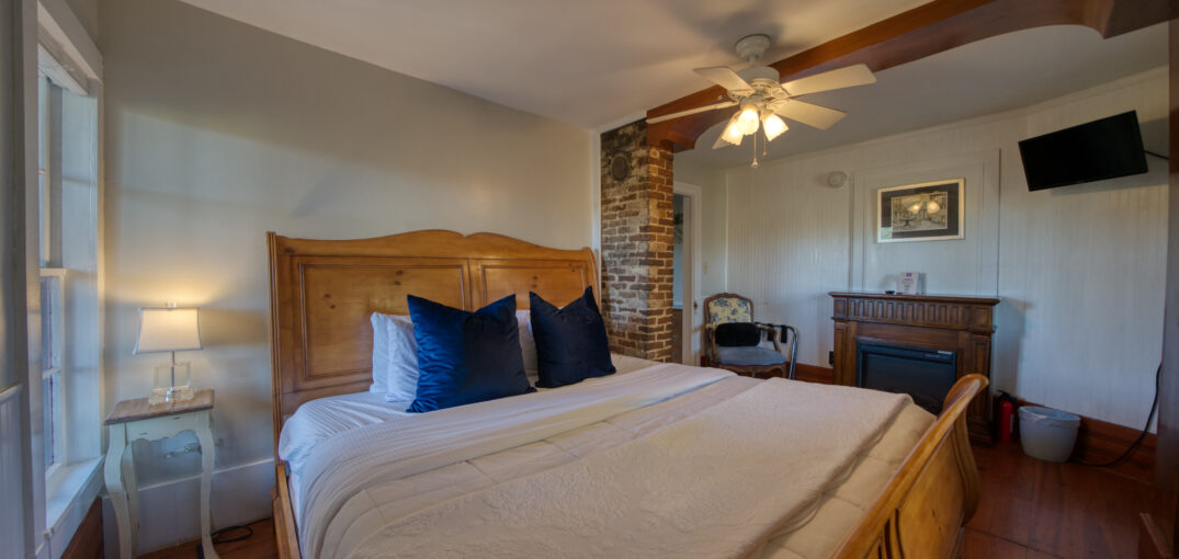 Secret Garden at the Piedmont on Spring in Eureka Springs