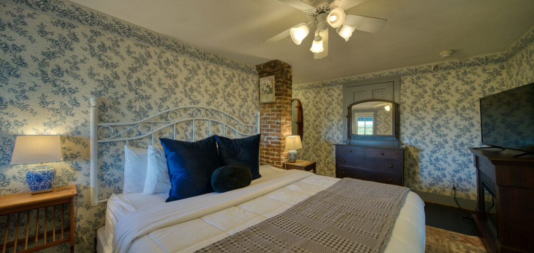 Room with a View at the Piedmont on Spring in downtown Eureka Springs